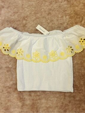 Francesca's Collections White Off-Shoulder Crop Top with Yellow Eyelet Trim